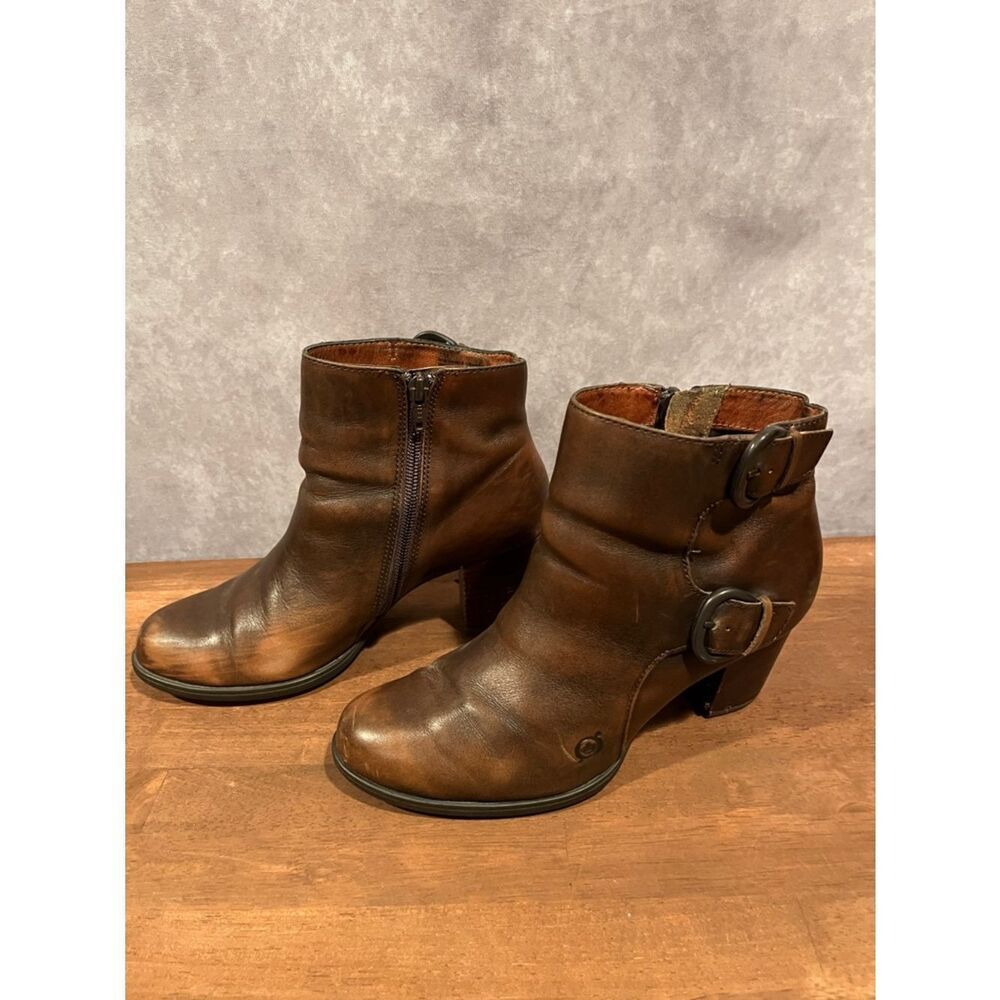 Born Brown Leather Ankle Moto Heeled Boots size 7 - Picture 2 of 6